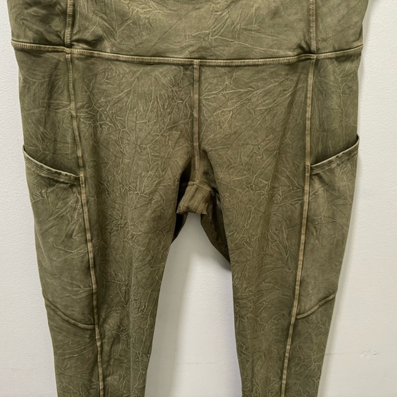 Lululemon Fast and Free High Rise Tight 25” Ice Dye Leggings Women’s Size 8 - Picture 4 of 6